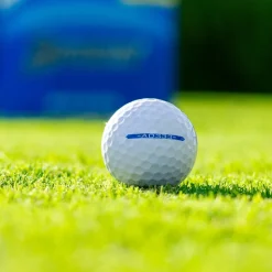 AD333 Golfball Hvit