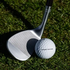 Chrome Tour Triple Diamond Golfball Hvit