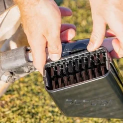 Scrubi Rensebørste for golfkøller til 3 Hjuls Clickgear Traller